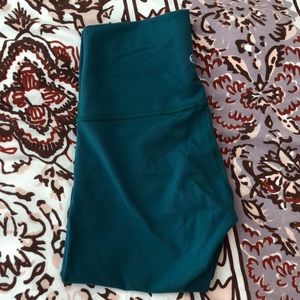 Full length lululemon yoga pants